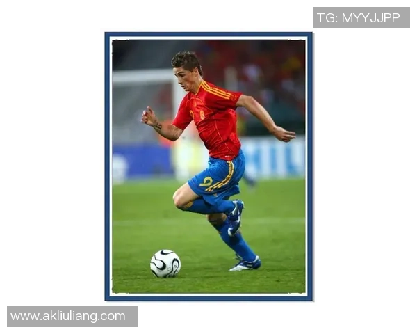 7月15日生日的足球球星:他们在赛场上的精彩表现和传奇时刻 7月15日生日的足球球星:他们在赛场上的精彩表现和传奇时刻